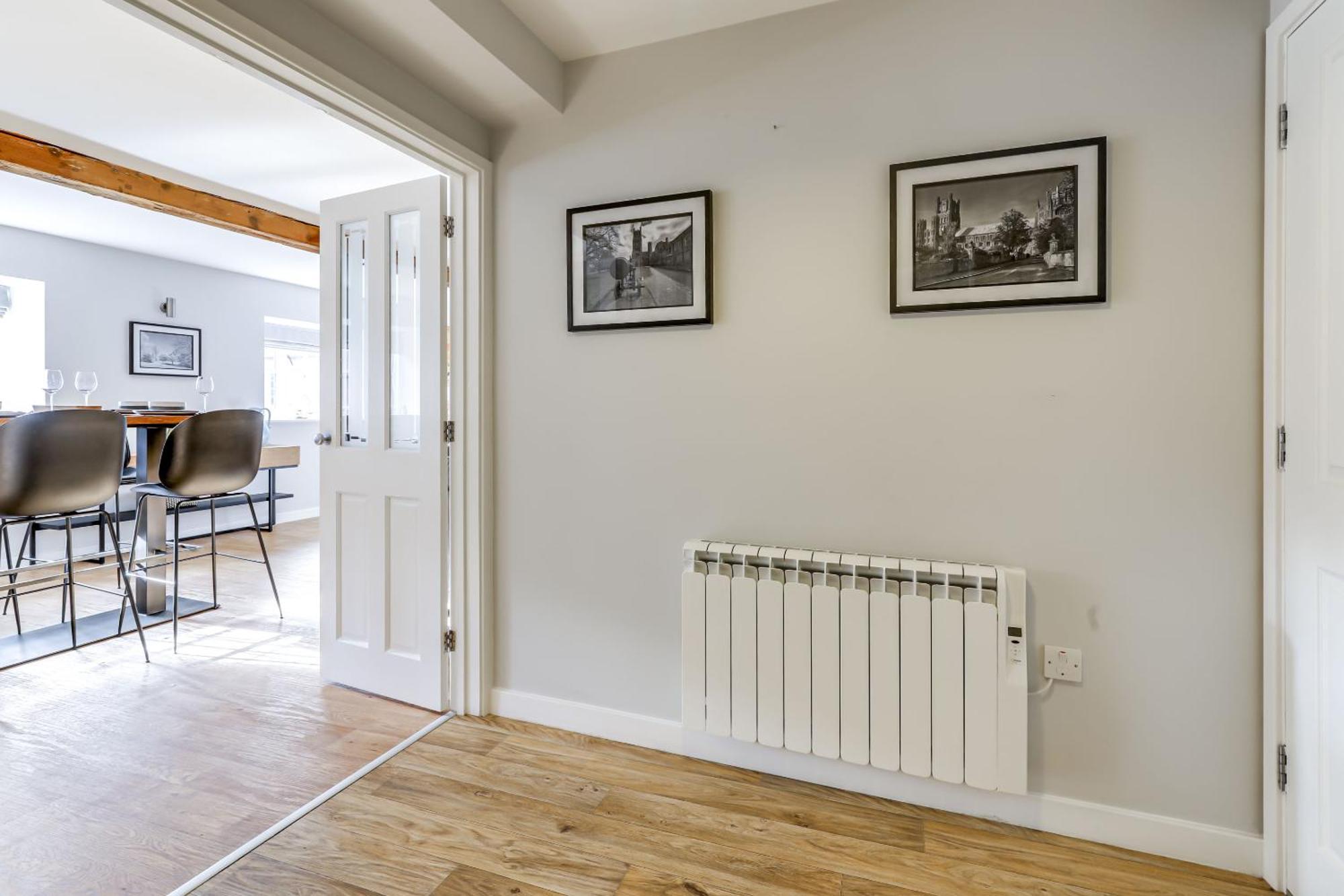 The Old Warehouse Ely "Apartments" Extérieur photo