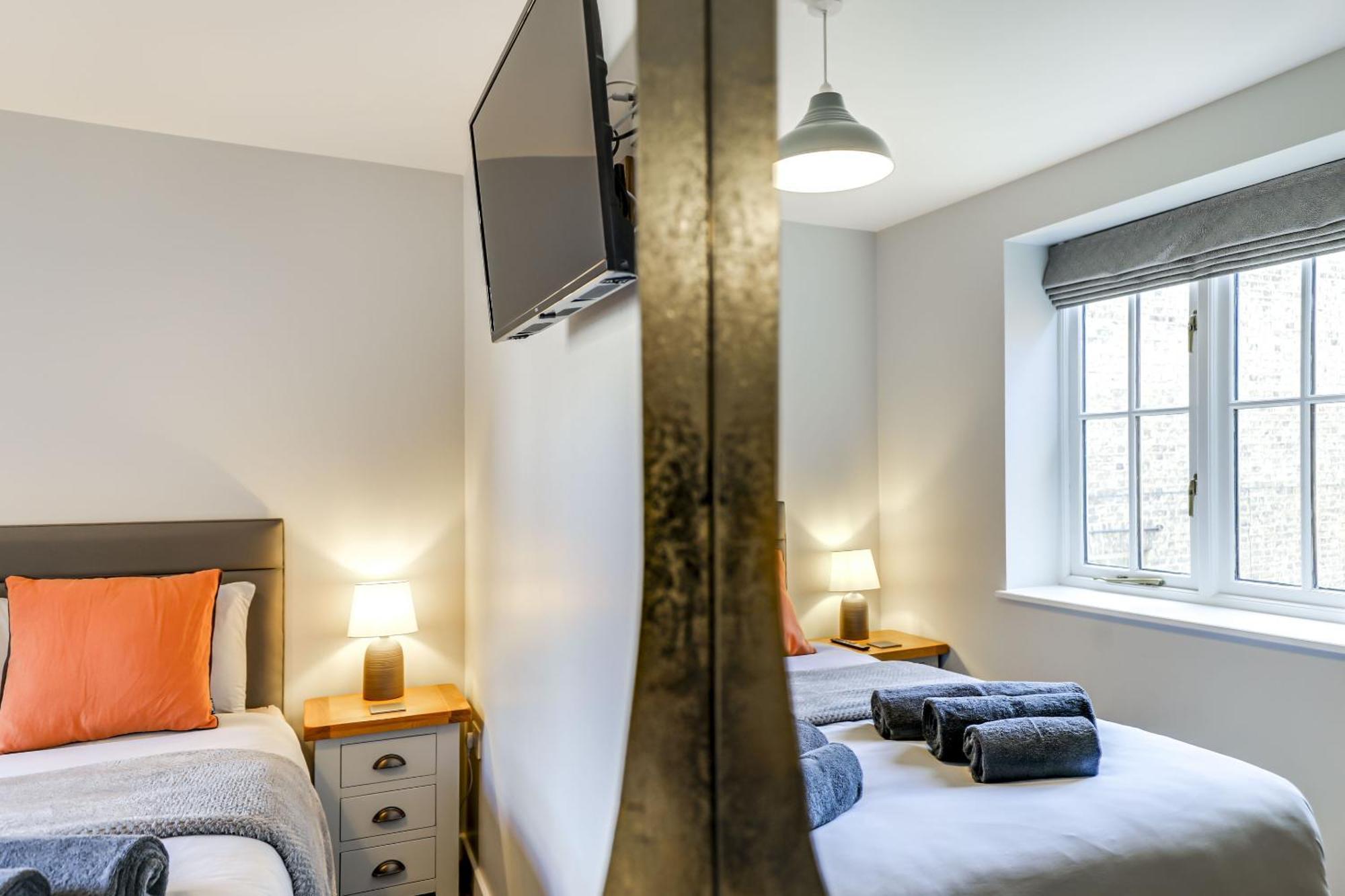 The Old Warehouse Ely "Apartments" Extérieur photo